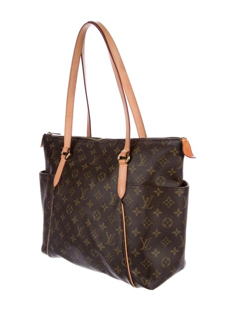 louis vuitton monogram menilmontant mm|louis vuitton monogram totally mm.